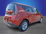 Used 2023 Kia Soul LX w/ Option Group 015 image 4