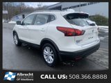 Used 2017 Nissan Rogue Sport SV w/ SV Premium Package image 3