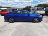 Used 2023 Hyundai Elantra SEL w/ Convenience Package image 2