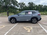 Used 2022 Nissan Rogue Platinum image 4