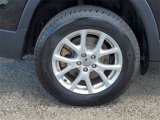 Used 2016 Jeep Cherokee Latitude w/ Cold Weather Group image 5