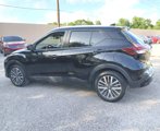 Used 2021 Nissan Kicks SV image 5