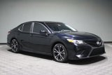 Used 2018 Toyota Camry SE image 2