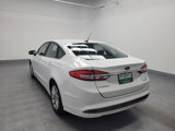 Used 2017 Ford Fusion SE image 6