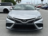 Used 2023 Toyota Camry SE image 3