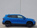 New 2025 Volkswagen Taos SE image 3