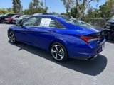 Used 2022 Hyundai Elantra SEL w/ Convenience + Premium Package image 4