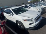 Used 2018 Jeep Cherokee Limited image 2