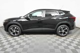 Used 2024 Chevrolet Trax RS w/ Sunroof Package image 2