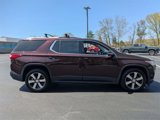 Used 2018 Chevrolet Traverse LT w/ LPO, 'HIT The Road' Package image 2