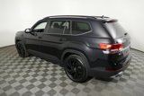Used 2022 Volkswagen Atlas SE w/ Panoramic Sunroof Package image 5