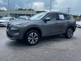 Used 2021 Nissan Rogue SV image 3