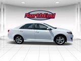 Used 2014 Toyota Camry SE image 2