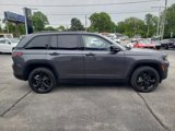 Used 2023 Jeep Grand Cherokee Altitude image 5