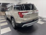 Used 2022 GMC Acadia SLT image 2
