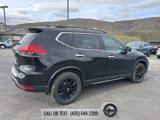 Used 2017 Nissan Rogue SV w/ Midnight Edition Package image 5