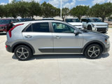 Used 2023 Kia Niro EX image 4