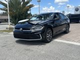 New 2025 Volkswagen Jetta SE image 2