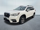 Used 2019 Subaru Ascent Premium image 2