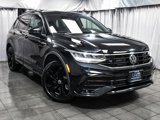 Used 2024 Volkswagen Tiguan SE R-Line image 3