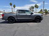 Used 2019 Nissan Titan SV w/ SV Convenience Package image 4