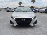 Used 2023 Nissan Altima 2.5 SV image 2