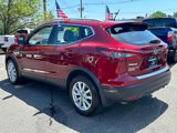 Used 2022 Nissan Rogue Sport SV image 6