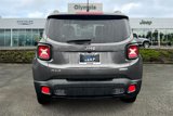 Used 2017 Jeep Renegade Latitude image 6