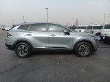 Used 2024 Kia Sportage LX image 4