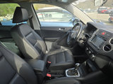 Used 2011 Volkswagen Tiguan SE image 5
