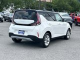 Used 2023 Kia Soul S image 3