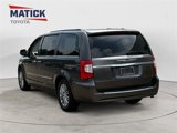 Used 2015 Chrysler Town & Country Touring-L w/ Driver Convenience Group image 5