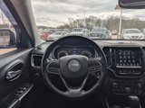 Used 2021 Jeep Cherokee Limited image 3