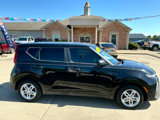 Used 2021 Kia Soul LX image 4
