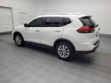 Used 2017 Nissan Rogue SV w/ SV Premium Package image 3