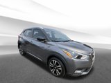 Certified 2019 Nissan Kicks SR image 3