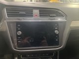 Used 2021 Volkswagen Tiguan SE w/ Panoramic Sunroof Package image 5