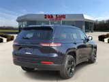Certified 2023 Jeep Grand Cherokee Limited w/ Black Appearance Package image 4
