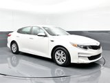 Used 2016 Kia Optima LX image 3