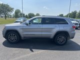 Used 2019 Jeep Grand Cherokee Limited image 2