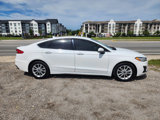 Used 2019 Ford Fusion SE image 4