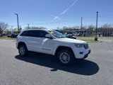 Used 2018 Jeep Grand Cherokee Laredo image 3