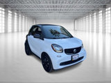 Used 2017 smart fortwo passion image 2