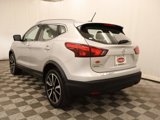 Used 2019 Nissan Rogue Sport SL image 3