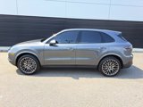 Certified 2023 Porsche Cayenne image 2