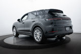 Used 2025 Porsche Cayenne image 3