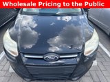 Used 2014 Ford Focus SE w/ Equipment Group 201A image 2