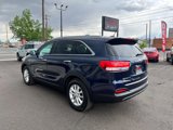 Used 2017 Kia Sorento AWD image 5
