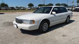 Used 1994 Lincoln Continental Signature image 4
