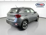 Used 2023 Hyundai Venue SEL image 2